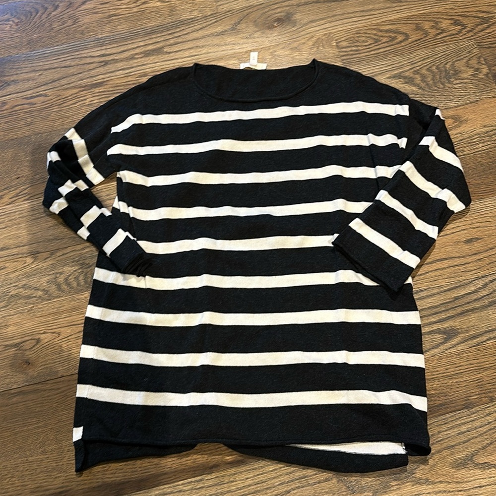 NWOT Eileen fisher sweater
